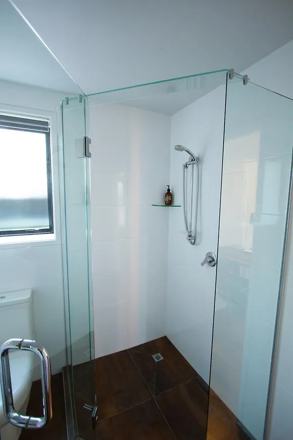 850 Cameron Motel Tauranga 5*,  Yeni Zelanda